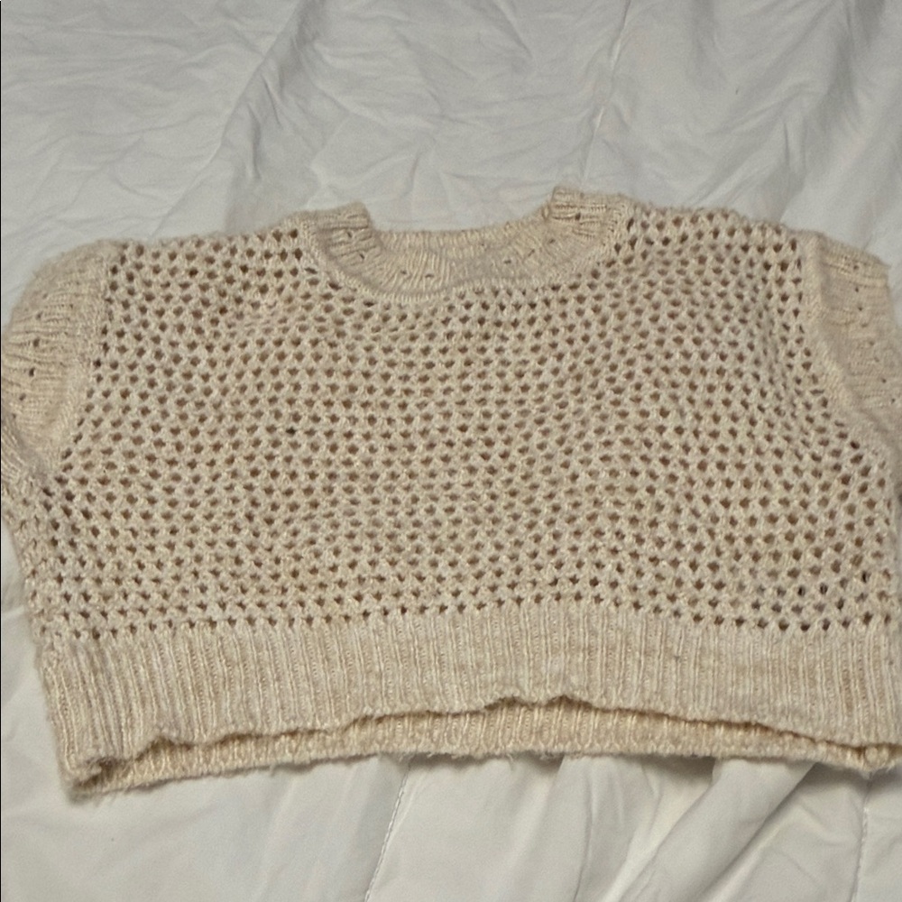 Zara Cream Open-Knit Cropped Sweater Top